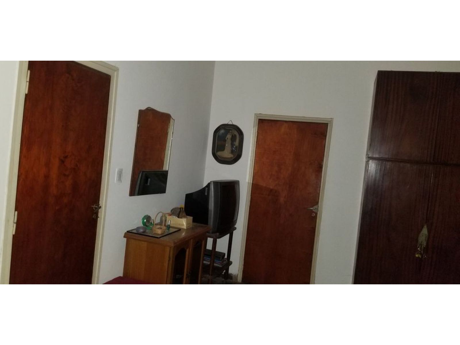 VENDO CASA CENTRICA EN EL CENTRO DE LA CALERA - CORDOBA